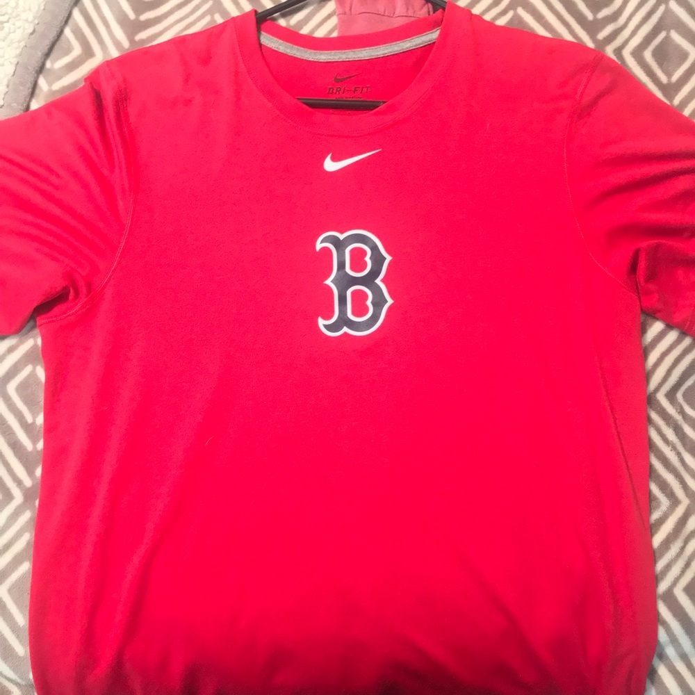 Nike Dri fit Boston Red Sox t shirt
